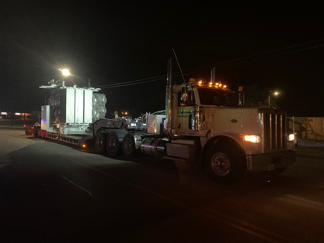 Heavy load trucking in Houston, Texas