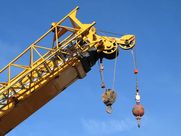 crane equipment rental